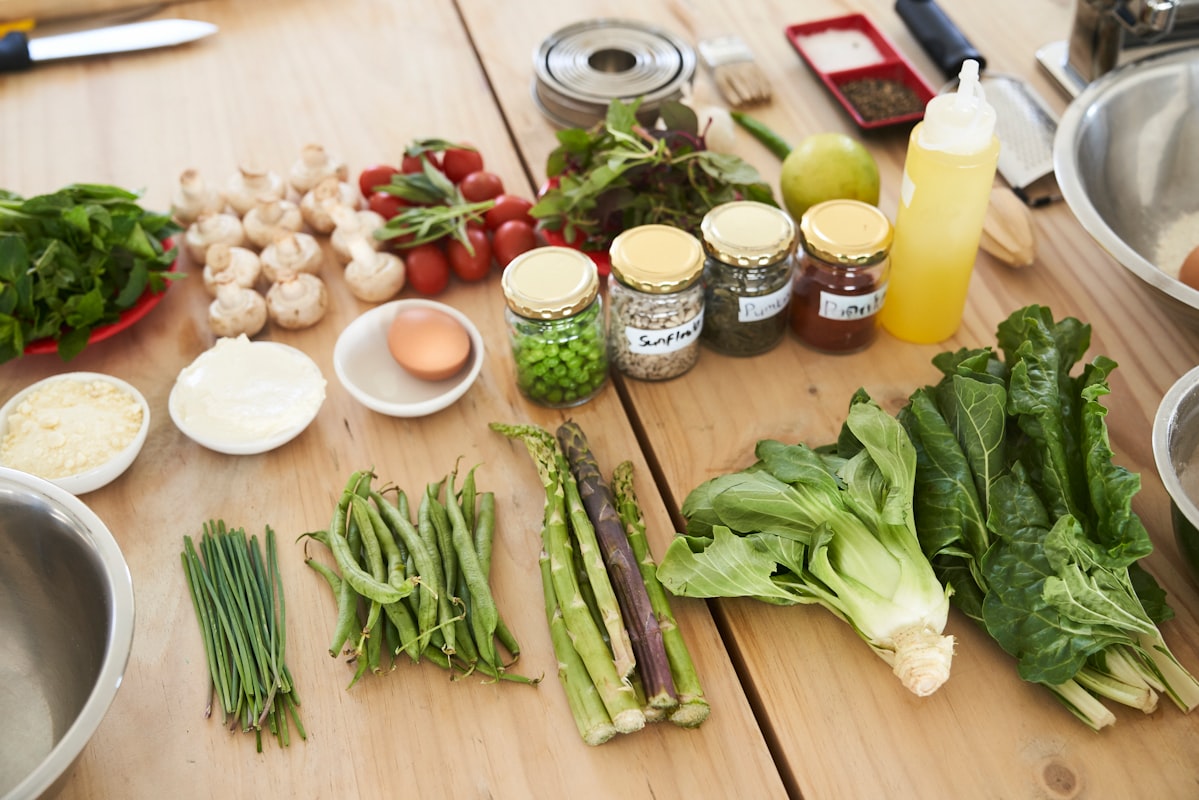 Buddha Bowl mit verschiedenen Komponenten